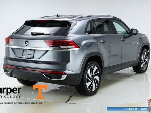 Used 2022 Volkswagen Atlas Cross Sport SE image 46