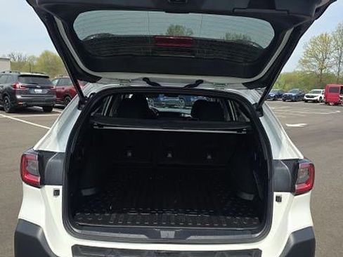 Used 2025 Subaru Outback Onyx Edition image 7
