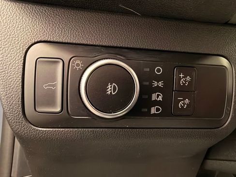 Used 2025 Ford Escape Platinum AWD/4WD image 21