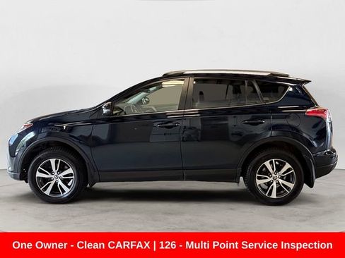 Used 2018 Toyota RAV4 XLE AWD/4WD image 2