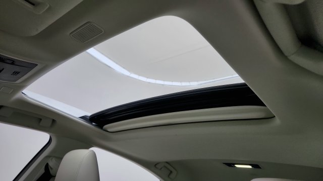 Used 2025 Lexus ES 350 w/ Premium Package FWD image 71