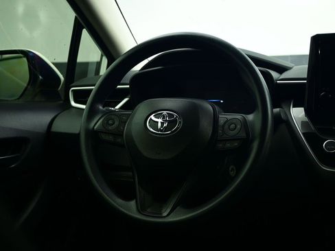 Used 2024 Toyota Corolla LE image 8