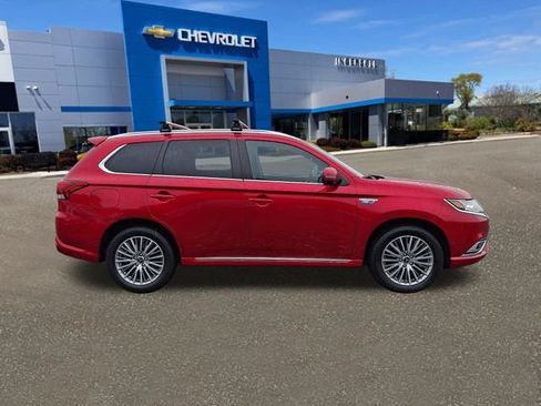 Used 2020 Mitsubishi Outlander SEL AWD/4WD image 24