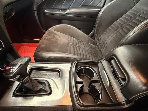 Used 2018 Dodge Charger R/T image 42