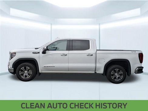 Used 2025 GMC Sierra 1500 SLT AWD/4WD image 2