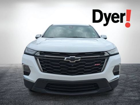 Used 2023 Chevrolet Traverse RS FWD image 9