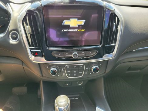Used 2018 Chevrolet Traverse Premier w/ Redline Edition AWD/4WD image 18