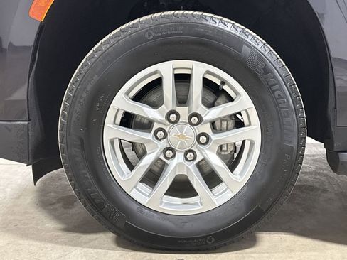 Used 2024 Chevrolet Tahoe LT AWD/4WD image 26