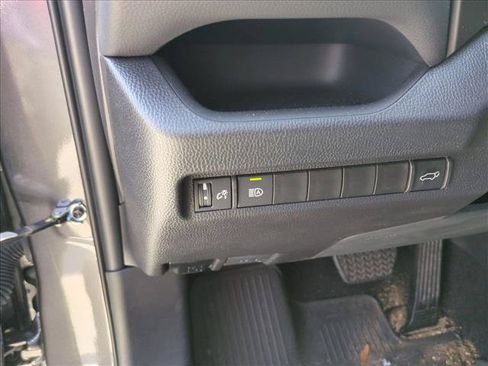Used 2025 Toyota RAV4 XLE w/ Convenience Package FWD image 13
