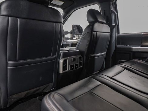 Used 2022 Ford F250 Lariat w/ Lariat Ultimate Package image 39