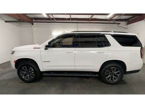 Used 2021 Chevrolet Tahoe Z71 w/ Luxury Package image 5