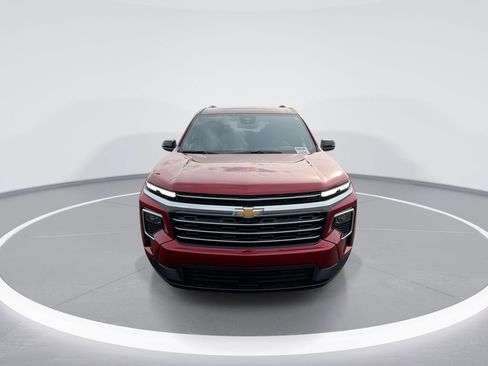 New 2026 Chevrolet Traverse LT FWD image 3