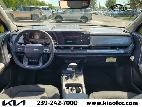 New 2027 Kia Seltos S FWD image 14