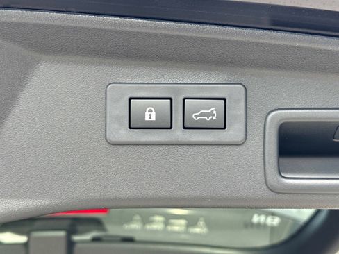 New 2026 Subaru Outback Touring AWD/4WD image 13