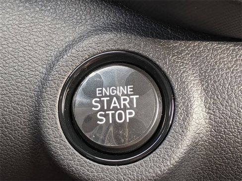 Certified 2025 Hyundai Venue Limited image 23