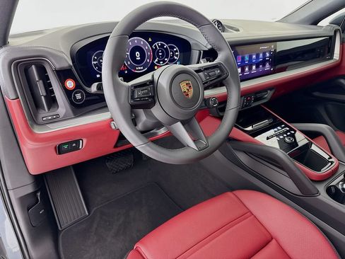 New 2026 Porsche Cayenne Coupe AWD/4WD image 4