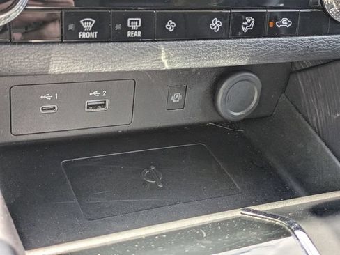 Used 2024 Mitsubishi Outlander SE FWD image 24