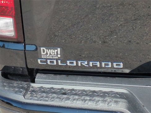 Certified 2025 Chevrolet Colorado LT w/ Advanced Trailering Package image 13