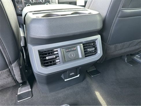 New 2025 Ford F350 Lariat w/ Lariat Ultimate Package image 18