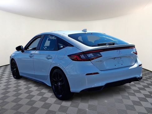 Used 2024 Honda Civic Sport image 5