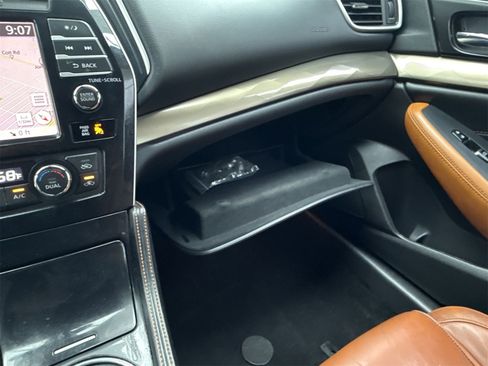 Used 2019 Nissan Maxima Platinum w/ Reserve Package image 32