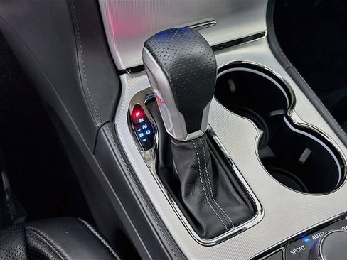 Used 2018 Jeep Grand Cherokee Trackhawk AWD/4WD image 21