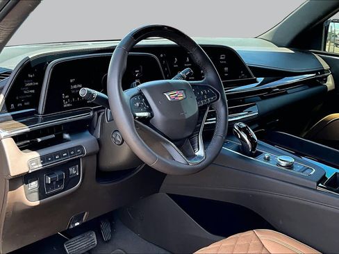 Used 2024 Cadillac Escalade Sport w/ LPO, ONYX Package AWD/4WD image 18