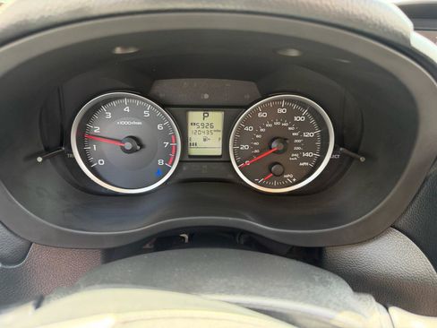 Used 2014 Subaru Crosstrek 2.0i Premium AWD/4WD image 29