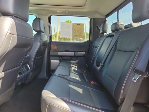 Used 2021 Ford F150 Lariat w/ Equipment Group 502A High AWD/4WD image 7