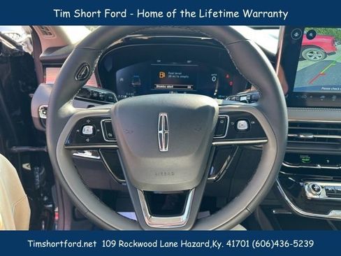 New 2025 Lincoln Corsair AWD w/ Towing Package image 18