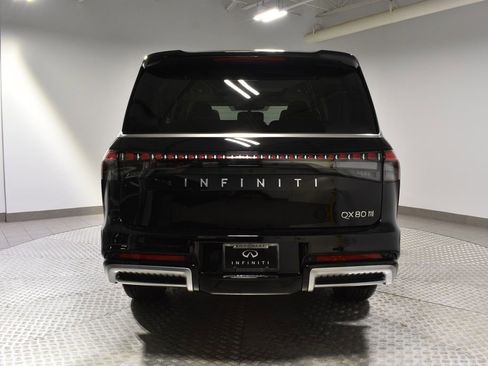New 2026 INFINITI QX80 Luxe w/ Cargo Package image 4