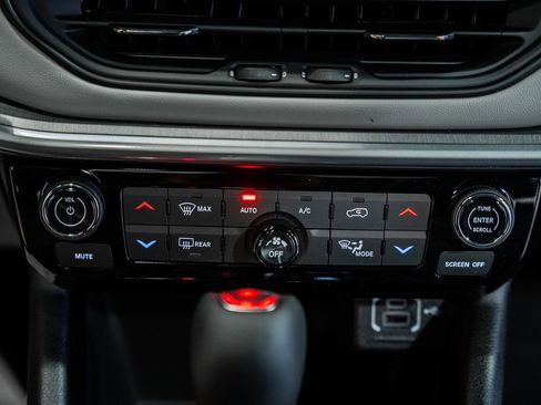 New 2026 Jeep Compass Limited w/ Sun, Sound & Navigation Group image 24