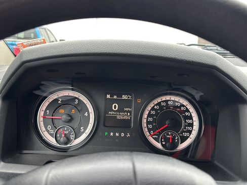 Used 2018 RAM 2500 Tradesman w/ Chrome Appearance Group image 26