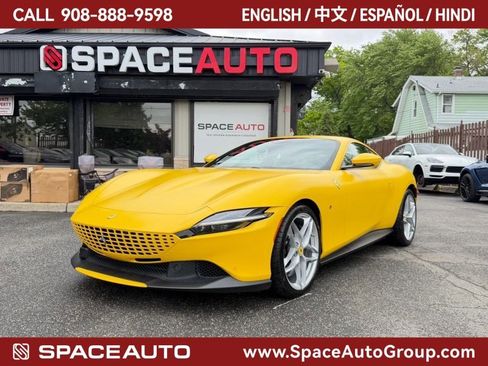 Used 2022 Ferrari Roma RWD image 1