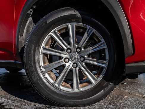 Used 2018 Lexus NX 300 Base image 14