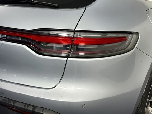 Used 2023 Porsche Macan S AWD/4WD image 33
