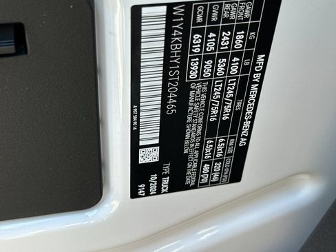 Used 2025 Mercedes-Benz Sprinter 2500 image 26