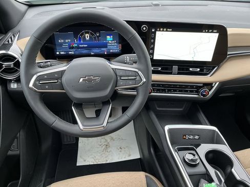 New 2026 Chevrolet Equinox ACTIV w/ Convenience Package III image 12