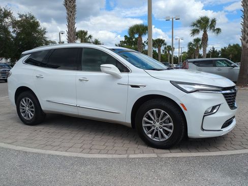 Used 2022 Buick Enclave Premium AWD/4WD image 1