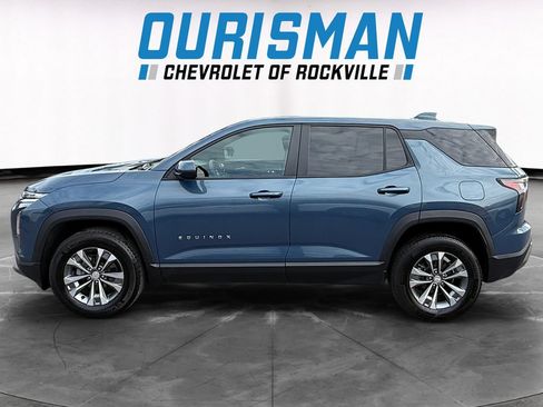 Used 2025 Chevrolet Equinox LT AWD/4WD image 3