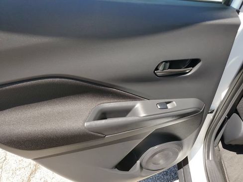 Used 2022 Nissan Kicks S FWD image 14