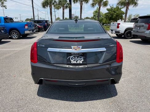 Used 2018 Cadillac CTS Luxury RWD image 4