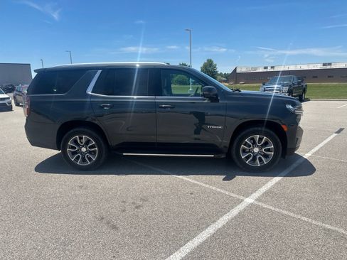 Used 2022 Chevrolet Tahoe LT w/ Luxury Package AWD/4WD image 5