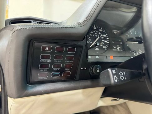 Used 1987 BMW 635CSi Coupe RWD image 84