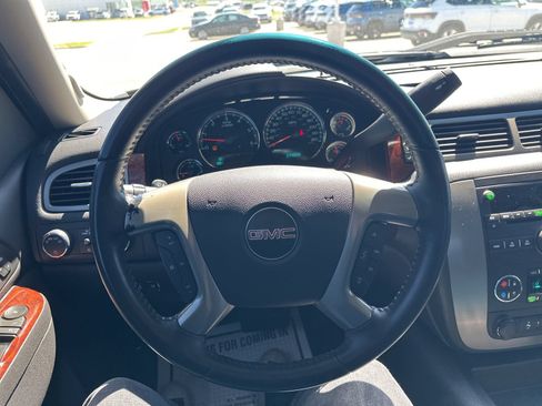 Used 2010 GMC Sierra 1500 SLT w/ SLT Convenience Package AWD/4WD image 45