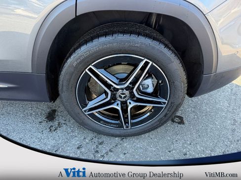 Used 2026 Mercedes-Benz GLB 250 4MATIC image 13