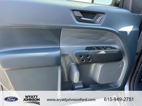 New 2026 Ford Maverick Lobo AWD/4WD image 21