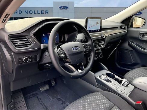 New 2026 Ford Escape Active w/ Cold Weather Package AWD/4WD image 8