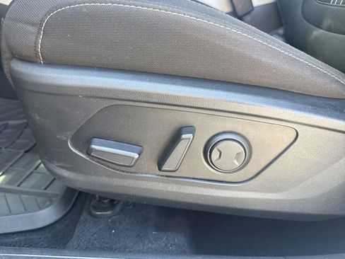 Used 2023 Hyundai Tucson SEL FWD image 11