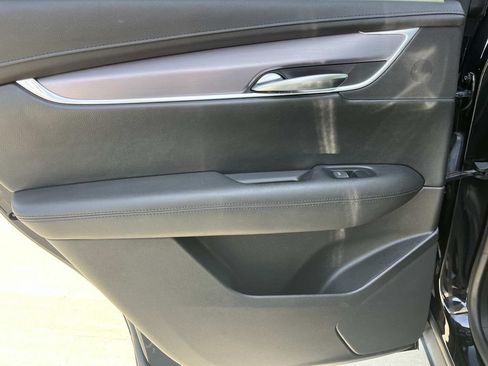 Used 2017 Cadillac XT5 Premium Luxury AWD/4WD image 20